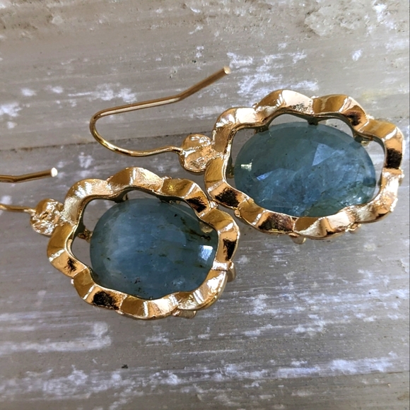 Natural Aquamarine Faceted From Rough Approx 8 Carats in Gold Filled Earrings - Picture 6 of 6